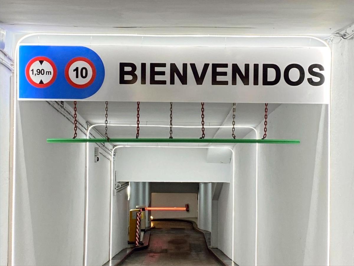 Exclusive Quietness In The Heart Of Madrid With Public Parking, Breakfast, 2 Bathrooms Esterno foto
