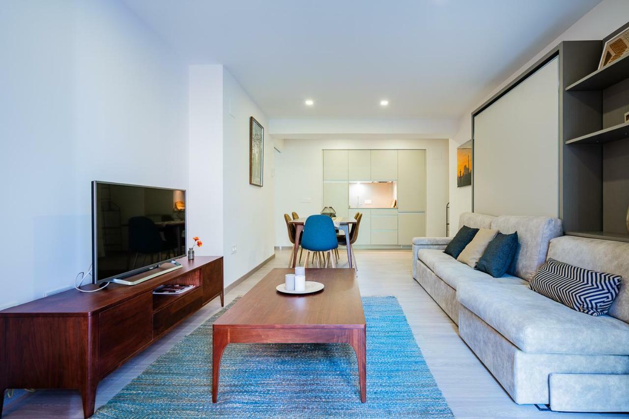 Exclusive Quietness In The Heart Of Madrid With Public Parking, Breakfast, 2 Bathrooms Esterno foto