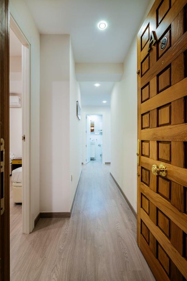 Exclusive Quietness In The Heart Of Madrid With Public Parking, Breakfast, 2 Bathrooms Esterno foto