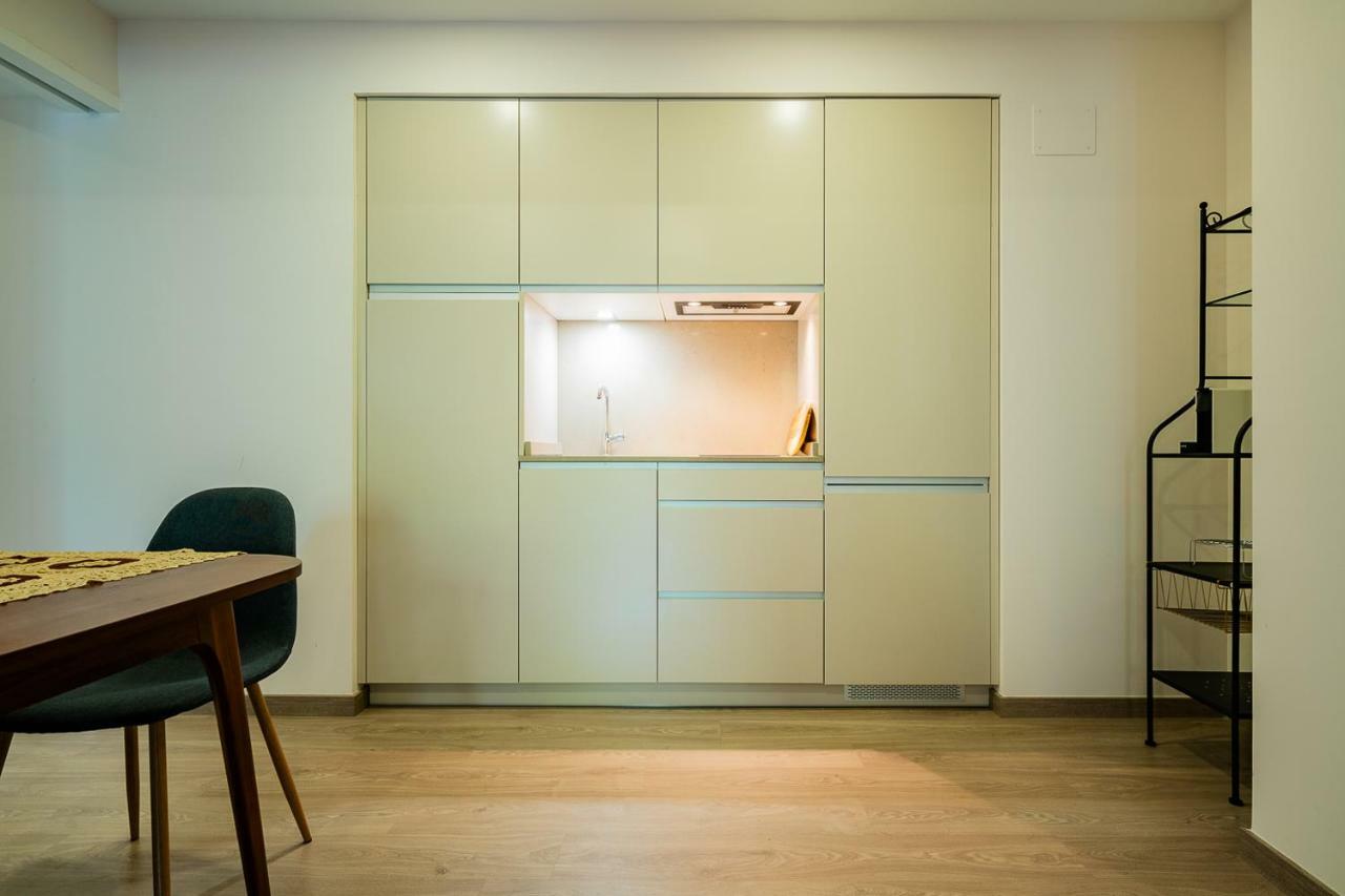 Exclusive Quietness In The Heart Of Madrid With Public Parking, Breakfast, 2 Bathrooms Esterno foto
